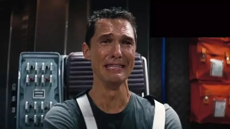 Cena de Interestelar mostrando o impacto emocional da dilatação temporal