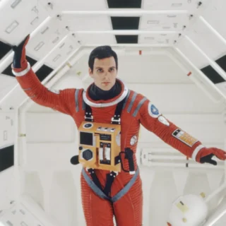 Dave Bowman na nave Discovery One em 2001 Uma Odisseia no Espaço