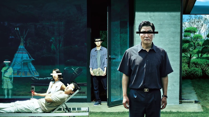 Imagem promocional de Parasita destacando a tensão simbólica do desfecho