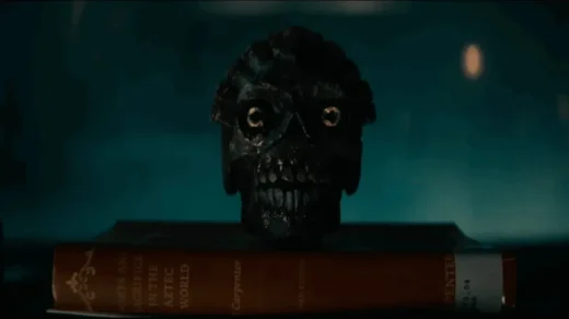 Apito da morte asteca usado no filme Som da Morte, objeto amaldiçoado ligado à narrativa do terror contemporâneo