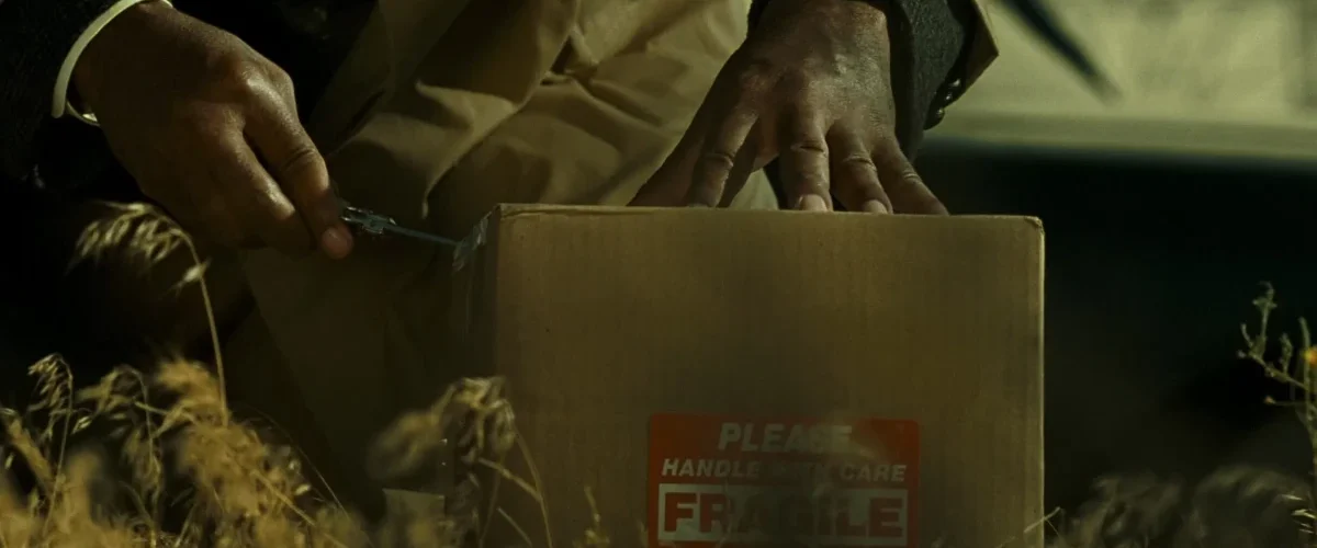 Cena da caixa no final de Seven, filme de David Fincher