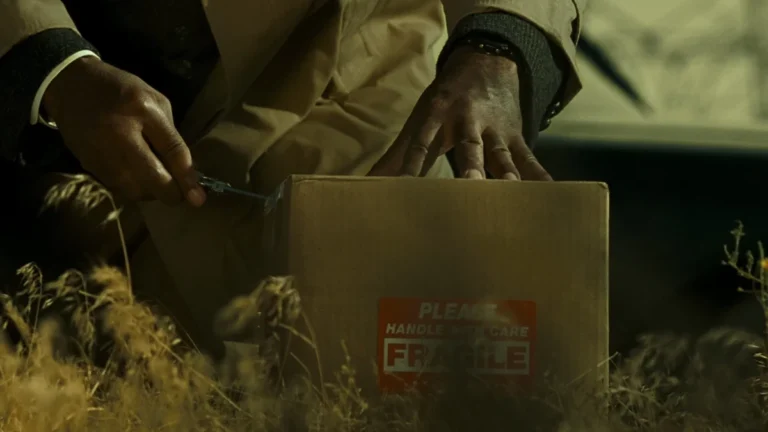Cena da caixa no final de Seven, filme de David Fincher