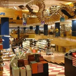 Interior da Livraria Cultura em São Paulo antes da falência e fechamento das lojas físicas