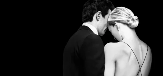 John F. Kennedy Jr. e Carolyn Bessette na série Love Story de Ryan Murphy