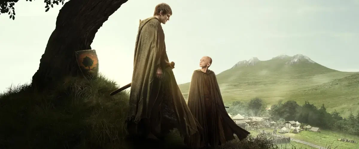 Dunk e Egg em O Cavaleiro dos Sete Reinos (2026) caminhando por Westeros