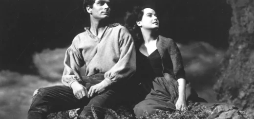 Laurence Olivier e Merle Oberon em O Morro dos Ventos Uivantes (1939), dirigidos por William Wyler