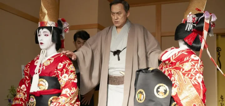 Atores de kabuki com maquiagem onnagata no filme Kokuho O Preço da Perfeição